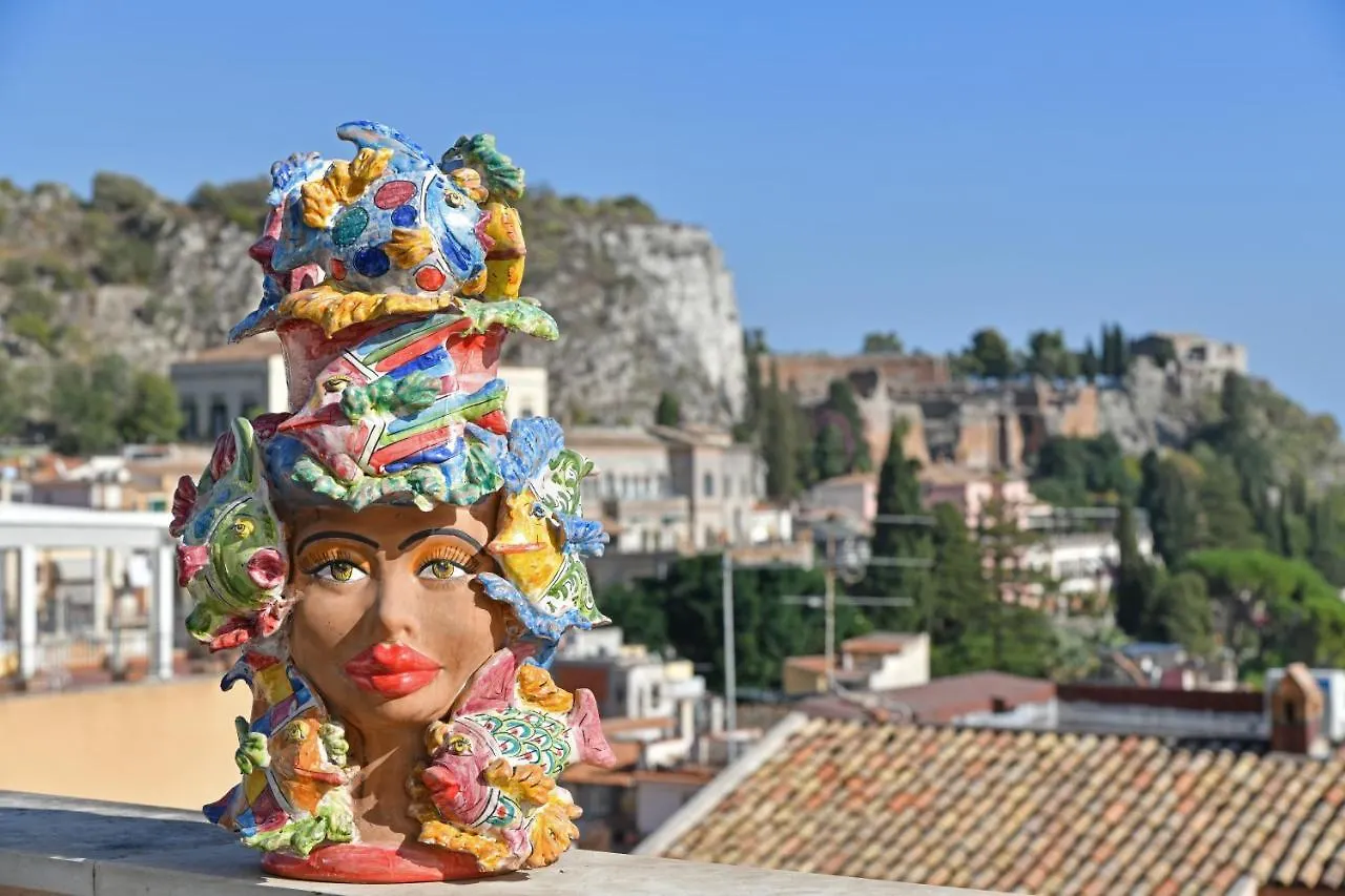 **  Hotel Le Chevalier Taormina Itália
