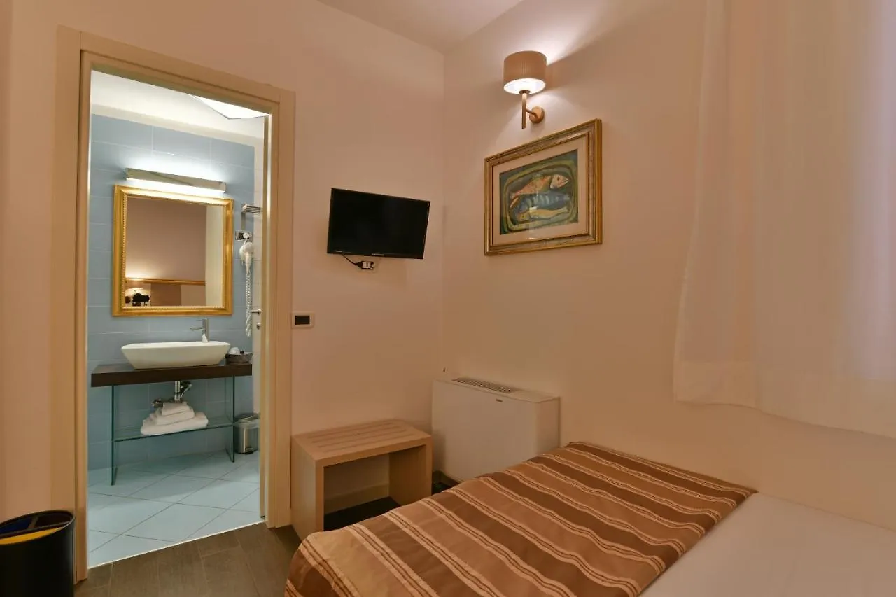 Hotel Le Chevalier Taormina 2*,